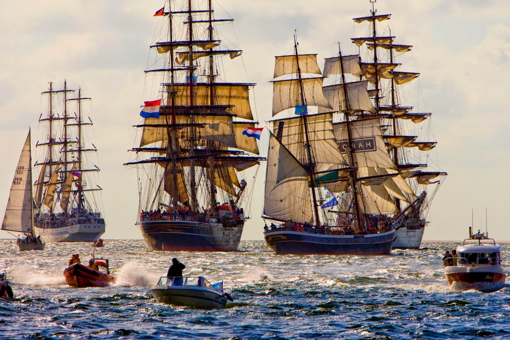 10 фото парада судов в Амстердаме, от которых захочется купить себе кораблик и уйти в море, ГОРОДА,ДОСТОПРИМЕЧАТЕЛЬНОСТИ,ПУТЕШЕСТВИЯ,СТРАНЫ